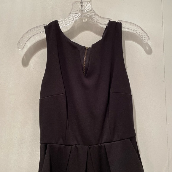 Junior’s Cocktail Dress - Picture 3 of 8